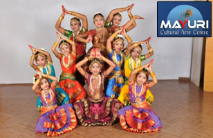 Rs. 75 for 8 hours of dance classes worth Rs. 600 at Mayuri Cultural Arts