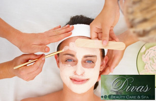 Rs. 299 for salon services worth Rs. 1750 at Divas Family Salon