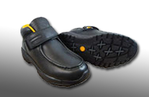 Rs. 40 to get flat 40% off on gents' shoes, sandals, watches, wallets, sunglasses and more
