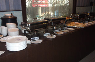 Rs. 129 for pure vegetarian lunch buffet with welcome drink worth Rs. 203 at Shrimaya