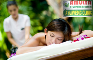 Rs. 299 for Abhyangam, fat release massage and medicated steam bath worth Rs. 1200
