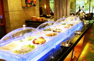 Rs. 185 for lunch buffet and 1-soft drink worth Rs. 312 at Hotel One Place Zuka Fine Dine 