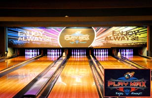 Rs. 249 for bowling, burgers and cold drinks worth Rs. 460 at Playmax Bowling Alley