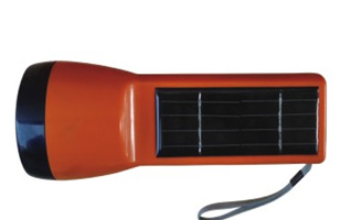 Rs. 399 for one solar torch worth Rs. 820