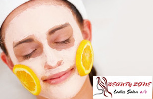 Rs. 475 for facial/bleach, haircut, waxing, foot reflexology, shampoo &more at Beauty Zone