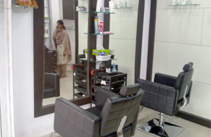Rs. 349 for facial, pedicure, manicure, advance haircut worth Rs. 3700 at Nitya Spa & Salon