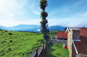 Magical Munnar - Mountain Club