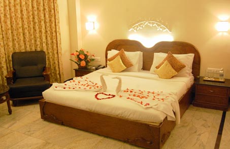 Grand Palace Hotel & Spa, Yercaud (Weekday Package)