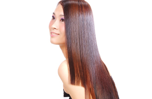 Rs. 1999 for hair straightening, hair wash, conditioning, threading and waxing worth Rs. 7700