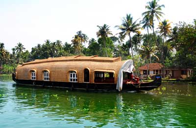 Kerala Houseboat Cruise 