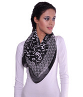 Manjari Majestic Black White Stole - YI-AJ-11-BWHITE