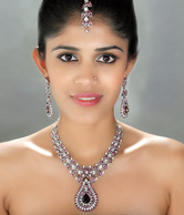 Deccan Pearls Preciosa Stone Set