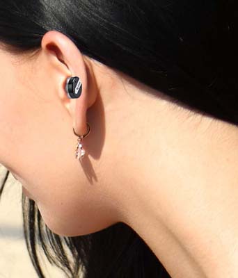 Description: https://n3.sdlcdn.com/imgs/d/h/z/Zoook-zb-dot-Ear-Tips-SDL972413930-7-0e044.JPG